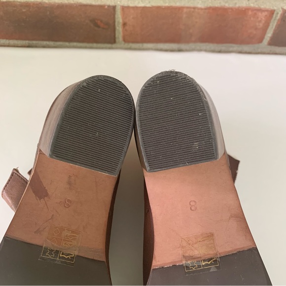 Journee Collection Womens Brown leather block heel Ankle Boots Shoes US 8 M - Picture 9 of 11